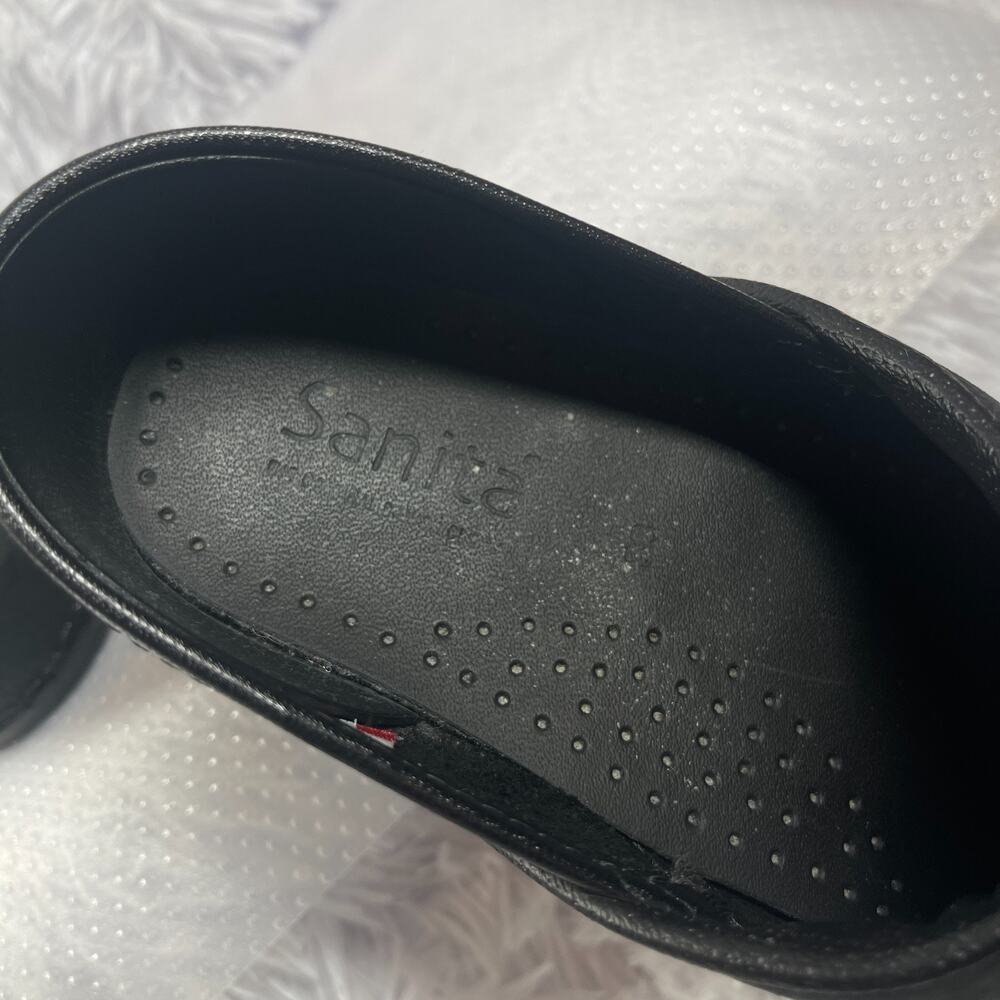 Sanita Scandi Cabrio Clogs Women's Size 7 Black Leather Comfort Slip On Gorpcore - Picture 6 of 8